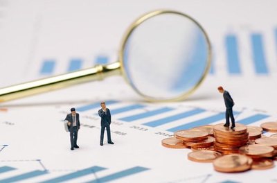 线上十大配资平台 资金安全优选指南